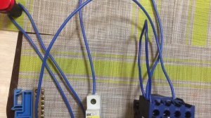 Схема подключения АВР. На контакторе