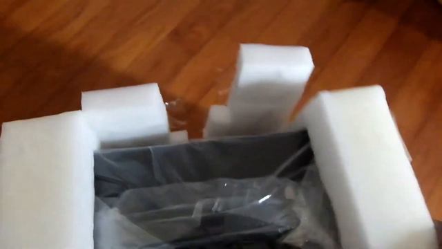 Gibson burstbucker up for grabs and opening a box full of Wangs! смотреть онлайн