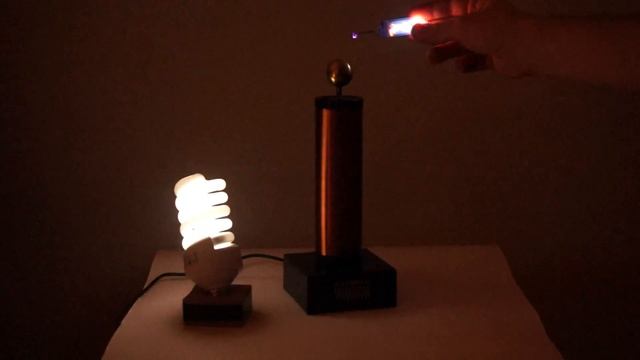 Миниатюрная Катушка Тесла