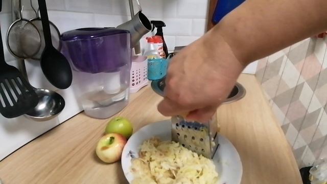 Контрольное взвешивание. Мой выходной. Самый простой рецепт яблочного штруделя. Про мои волосы. смотреть онлайн