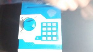 ASMR unpacking a toy safe Распаковка игрушечного сейфа асмр