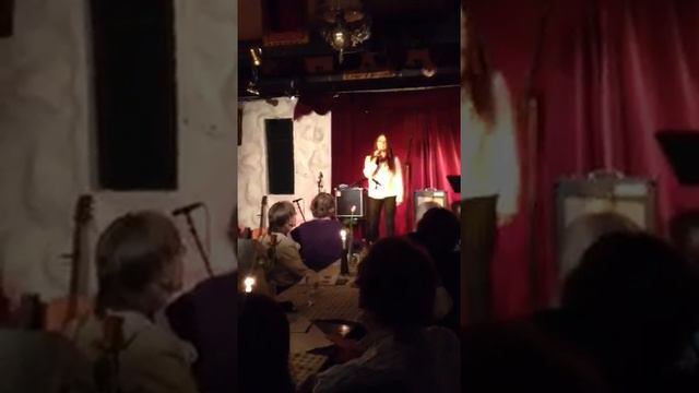 En Natt Forbi - Vinnystyle смотреть онлайн