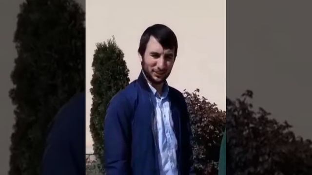 Ахьмад Атлангереев, как известно, человек коммуникабельный. Он не упускает возможности пообщаться с смотреть онлайн