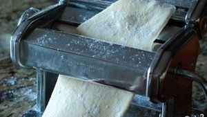 Домашняя лапша на яйцах