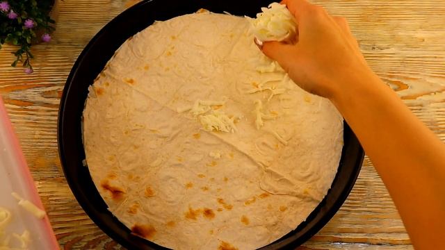 ПИЦЦА из ЛАВАША! Неимоверная ВКУСНОТА/ Быстрая ТОНКАЯ Пицца за 15 минут