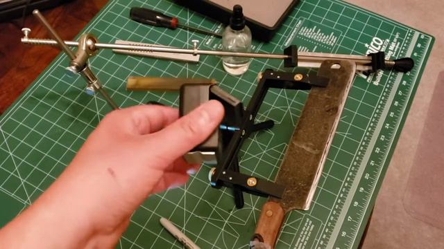 Mad Edge Sharpening System Overview смотреть онлайн