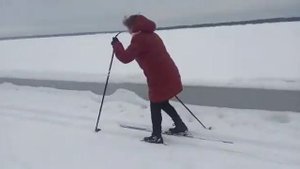 если упадешь- не плачь, а встань!