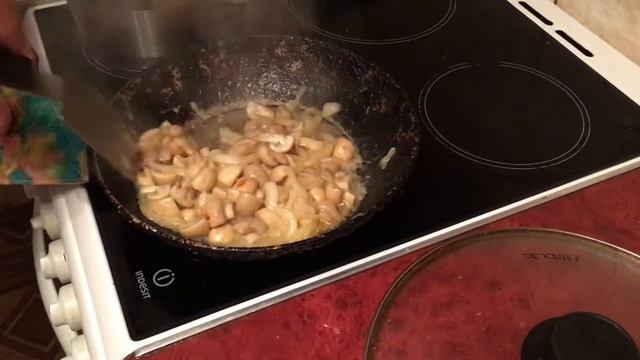 ГРИБНОЙ КРЕМ-СУП С ГРЕНКАМИ. Хочу поржать.