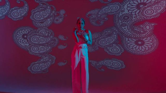 Akcent feat. Amira - Push [Love The Show] (Official Music Video) смотреть онлайн