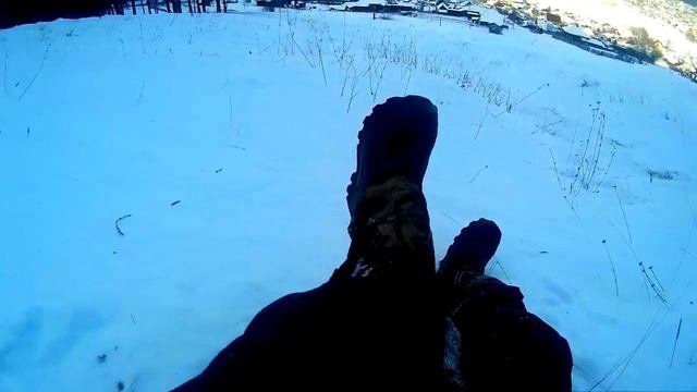 Покатушка на снегокате с горы