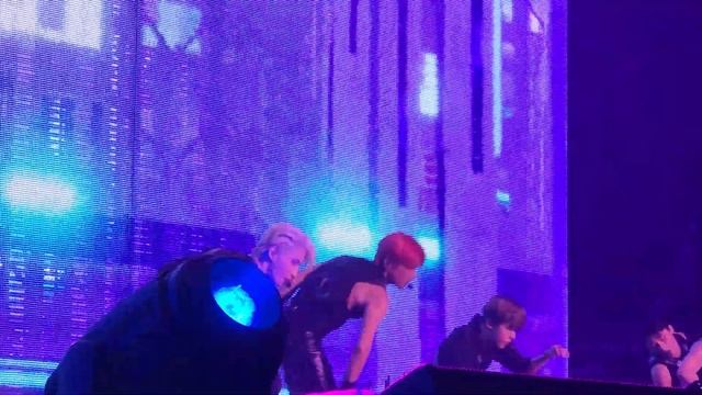 ATEEZ Break the Wall Anaheim Day 2 - Cyberpunk смотреть онлайн