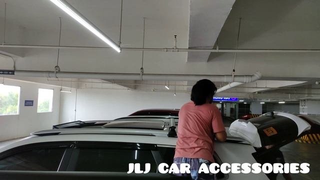 GEELY OKAVANGO?Premium black edition CROSSBAR with key set смотреть онлайн