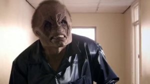"Торчвуд". Момент из 1 серии. "Вивил".\ Torchwood. The point of the 1 series."Vivil"