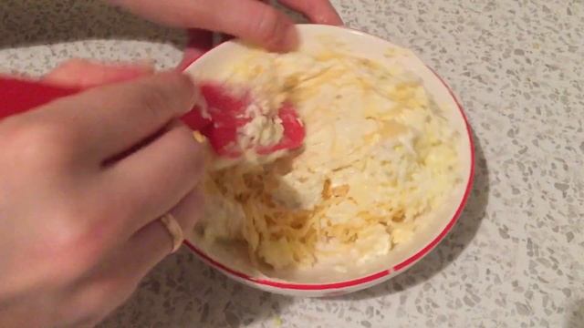 Новогодняя закуска сырно-крабовое рафаэлло/закуска из крабовых палочек/рецепты на Новый год