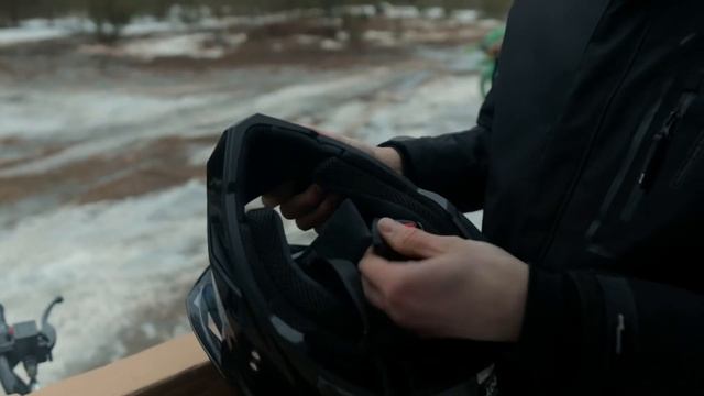 Шлем 1STORM 802 смотреть онлайн