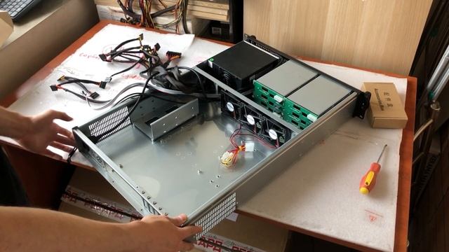 Exegate Pro 2U660-HS06 обзор корпуса 2U, сборка сервера на Supermicro X10DRi и Xeon 2630v4