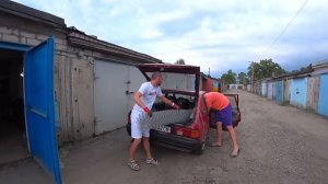 Купили рабицу, сетку, коврики и вязальную проволоку на дачу