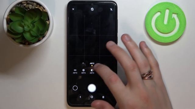 Как пользоваться режимом Pro съёмки на Essentielb HeYou 60 / Режим профессиональной съёмки смотреть онлайн