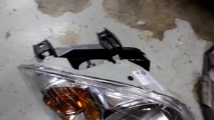 Chevrolet Cobalt Headlight Housing/Bulb Replacement (2005-2010)