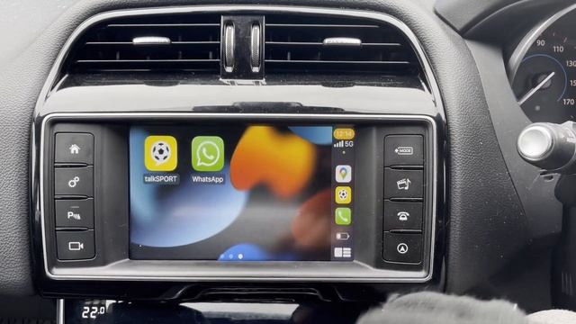 Jaguar XE 2016 Wireless Apple CarPlay/Android Auto MMI Box SHOWCASE