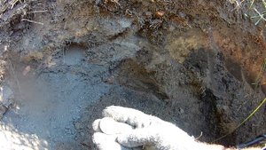 шурф фундамента (находки идут)