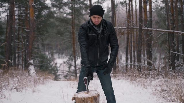 Три товарища. Топоры ручной работы из советских заготовок ЗиК. смотреть онлайн