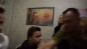 РОДИТЕЛИ НАКАЗАЛИ ХЕЙТЕРА за ТАТУИРОВКУ