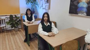 ПОЛИНА ИЗМЕНЯЕТ ДИМЕ С ДЕРЗКИМ? ПОЛИНА ЦЕЛУЕТ ДЕРЗКОГО!  ШКОЛА 24!  ЧТО ПРОИЗХОДИТ?