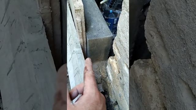 Заливка фундамента стены погреба или не выбрасывайте мусор