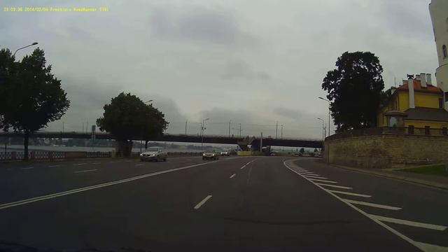 Дорожный знак упал смотреть онлайн