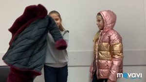 Как одеть куртку за 1 минуту