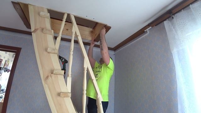 ЛЕСТНИЦА ИЗ ДЕРЕВА НА ВТОРОЙ ЭТАЖ СВОИМИ РУКАМИ. 2 часть.