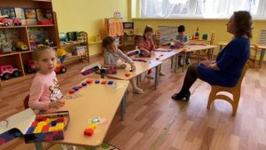 Блоки Дьенеша в средней группе ДС. Воспитатель: Урываева Инга Игоревна