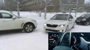 Проверяем ассистент выезда с парковки Skoda Octavia A7. Park Assist.