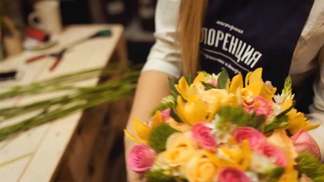 Флоренция. Букеты в шляпных коробках смотреть онлайн