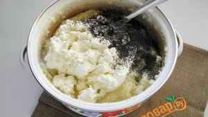 Биточки из манной каши с творогом