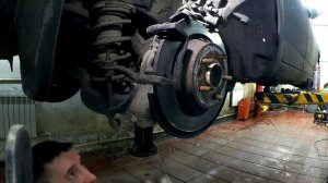 задние тормозные диски / Ford Mondeo 4 записаться связаться со мной wichengad@gmail.com