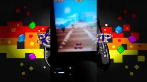 Играю в гонки на кнопочном телефоне Nokia