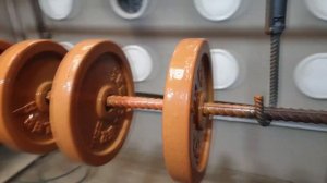 Разноцветные блины от штанги.