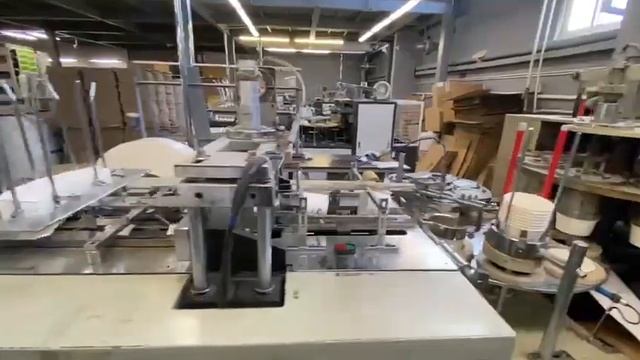 Автоматизированная машина для формовки бумажных контейнеров круглой формы смотреть онлайн