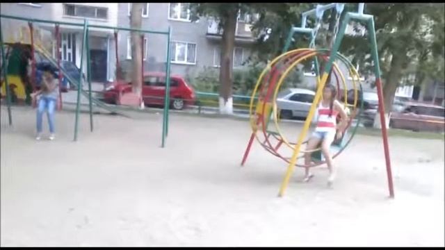 двойная качеля смотреть онлайн