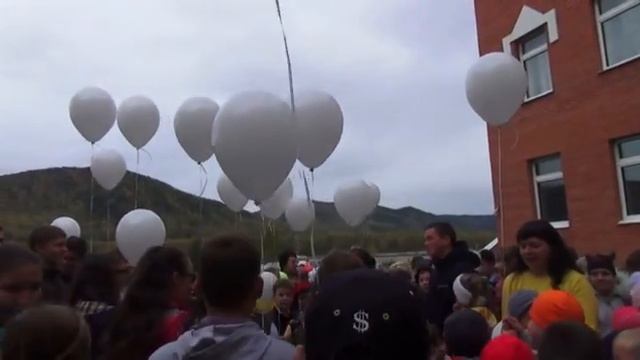 Флеш-моб Голубь Мира 2017 с. Сизая Шушенский район