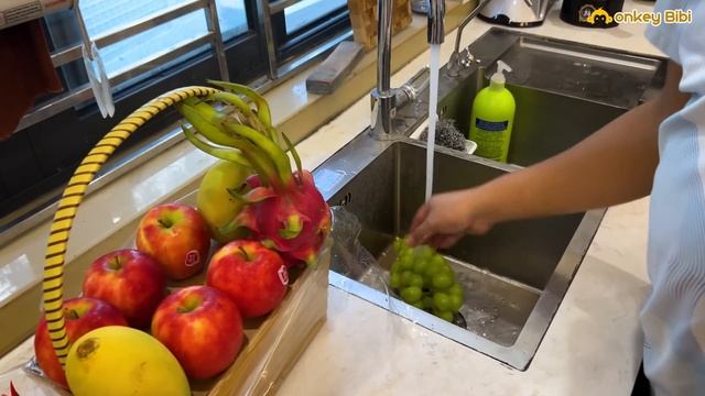 Mom worriedly ran to visit when Knowing Bibi was sick! смотреть онлайн