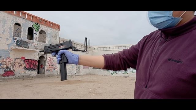 M11 calibre 4.5mm por KWC. смотреть онлайн