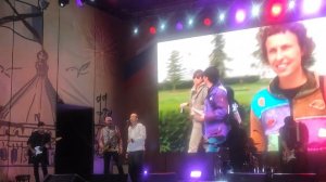 Ветер перемен! Юлия Чичерина на концерте в честь 320-и летия Кронштадта.