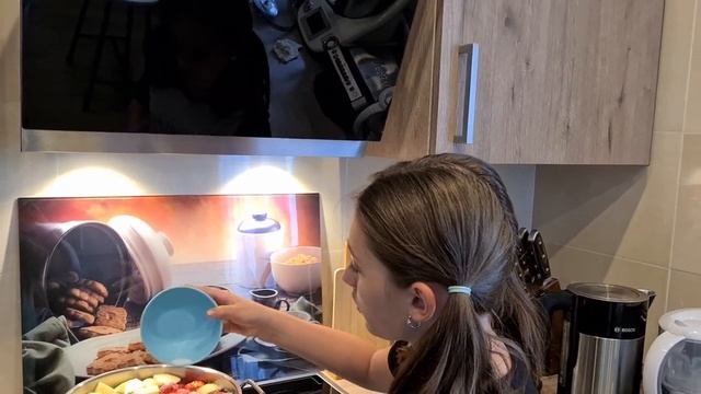 Как сварить простейший компот из свежих ягод и фруктов. Обалденно вкусный. Проверенный рецепт.