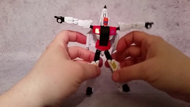 Quickslinger / Slingshot - Transformers Generations Combiner Wars Deluxe Class Review смотреть онлайн
