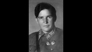 Полина Осипенко – биография и жизнь