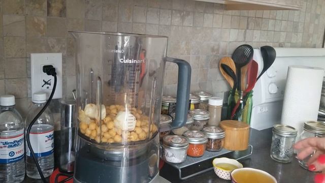 Хумус - проще не бывает-готовим быстро дома смотреть онлайн