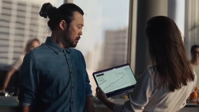 Don't Sleep on this Laptop | HP Elite Dragonfly 2020 | Trailer | Ultra Light | Specs | Features смотреть онлайн